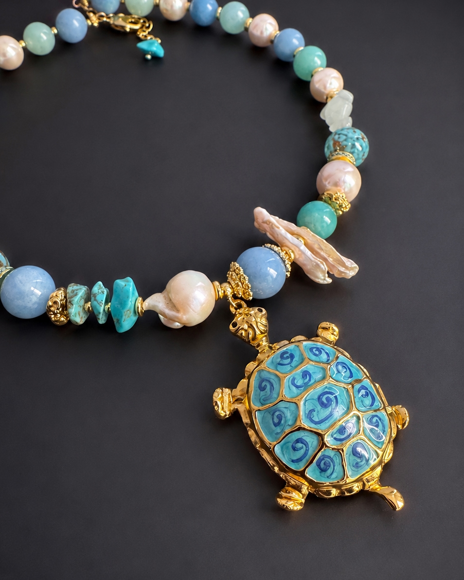 Sea Turtle necklace - product photo